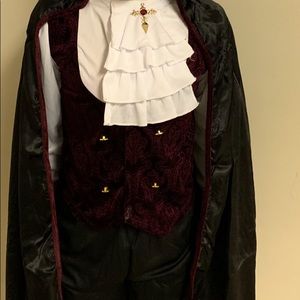 Nice Vampire Costume